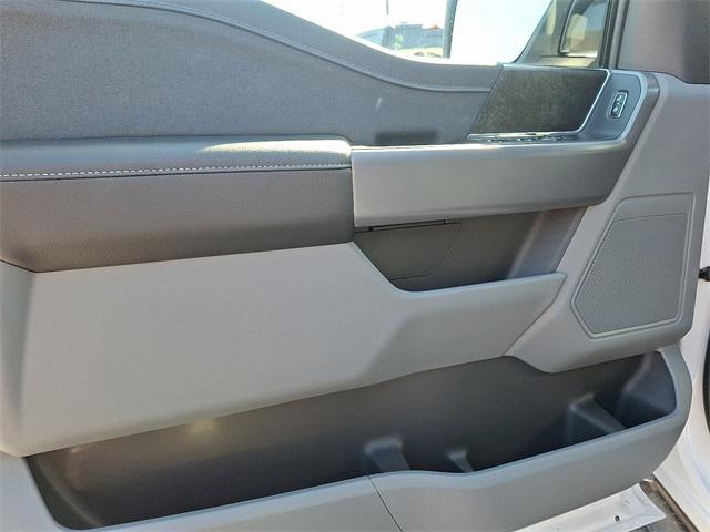 new 2025 Ford F-150 Lightning car, priced at $60,725