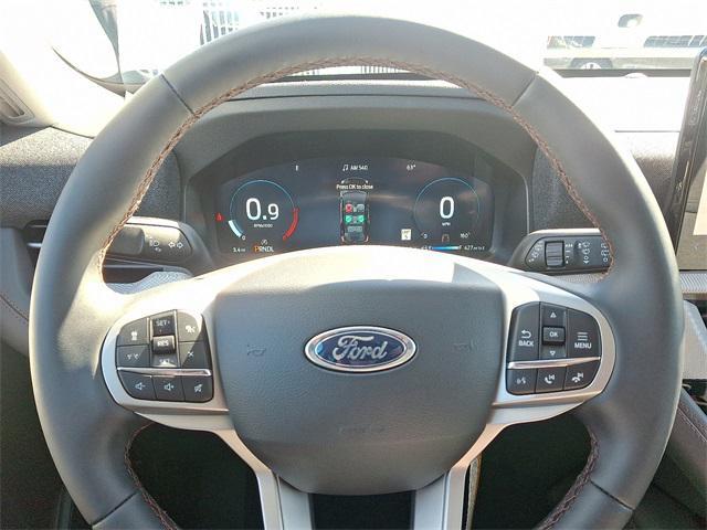 new 2025 Ford Explorer car, priced at $40,161