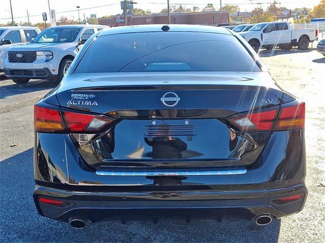 used 2023 Nissan Altima car, priced at $22,213
