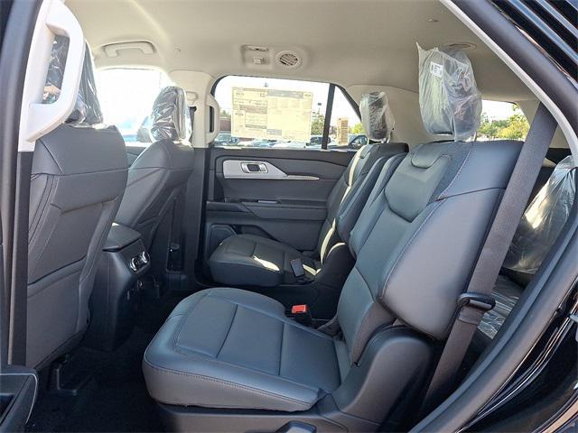new 2025 Ford Explorer car, priced at $46,101