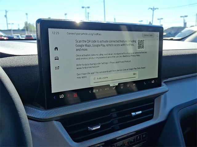 new 2025 Ford Explorer car, priced at $46,101