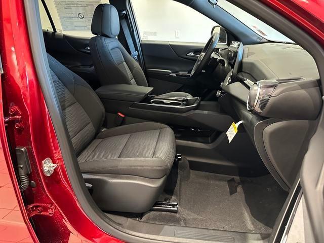 new 2025 Chevrolet Equinox car, priced at $31,515