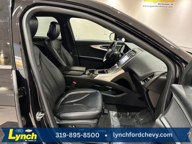 used 2020 Lincoln Nautilus car, priced at $25,500