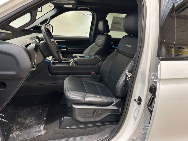 new 2025 Ford Expedition Max car, priced at $80,865