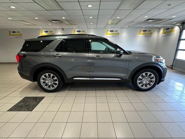 new 2025 Ford Explorer car, priced at $44,206