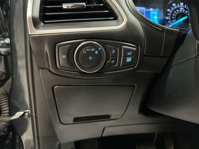 used 2022 Ford Edge car, priced at $29,500