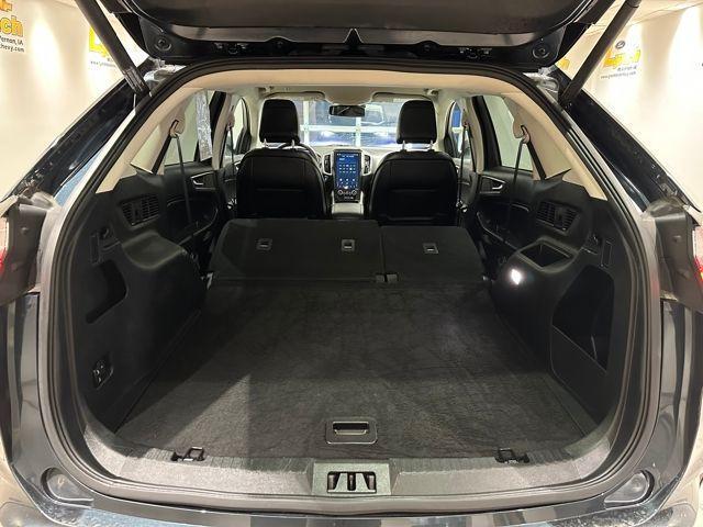 used 2022 Ford Edge car, priced at $29,500