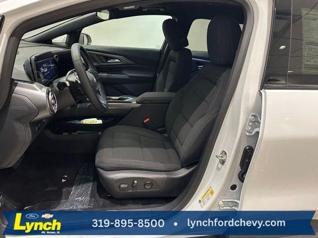 new 2026 Chevrolet Equinox EV car, priced at $41,084