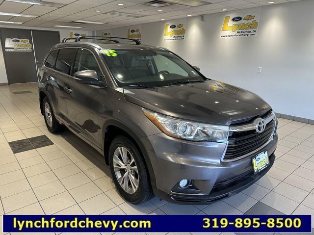 used 2015 Toyota Highlander car, priced at $18,500