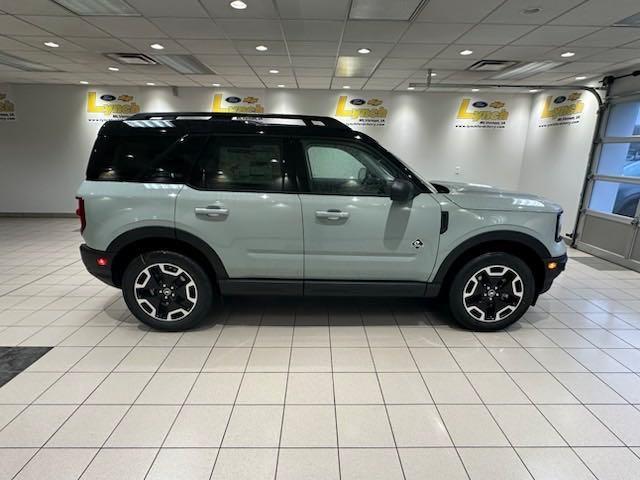 new 2024 Ford Bronco Sport car, priced at $37,178