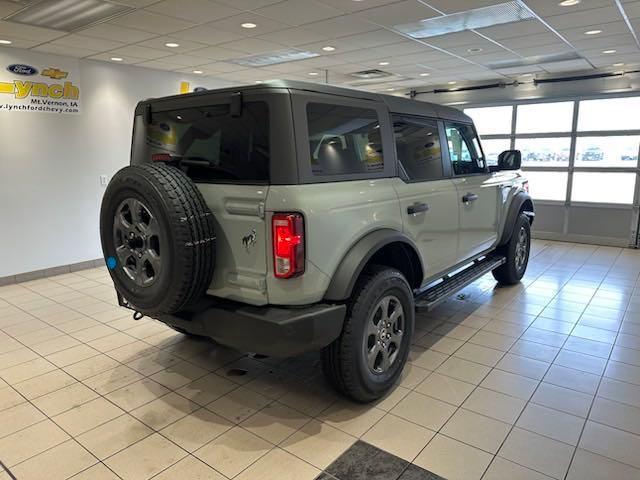 new 2024 Ford Bronco car, priced at $47,555