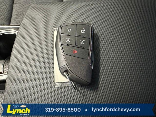 new 2026 Chevrolet Equinox car, priced at $33,994