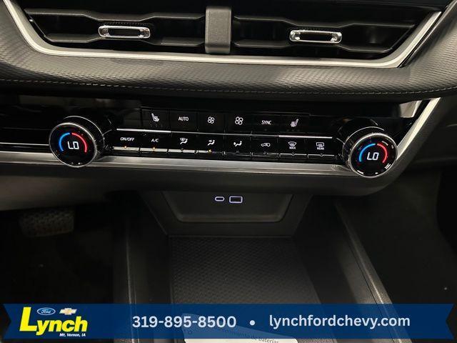 new 2026 Chevrolet Equinox car, priced at $33,994