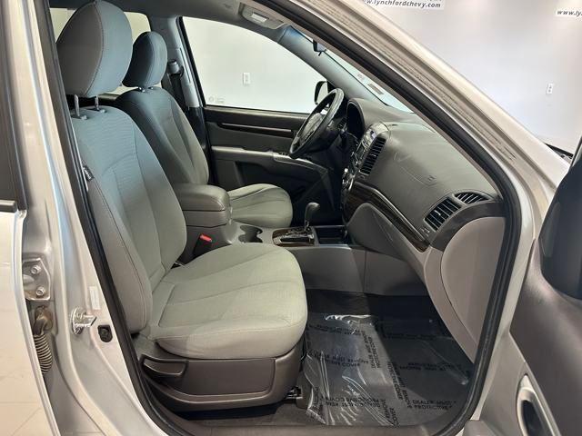 used 2012 Hyundai Santa Fe car, priced at $8,500