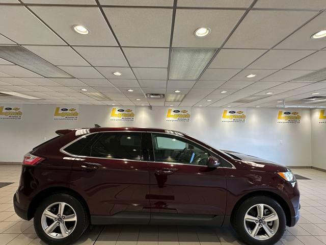 used 2022 Ford Edge car, priced at $30,000