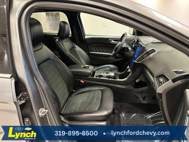 used 2023 Ford Edge car, priced at $28,800