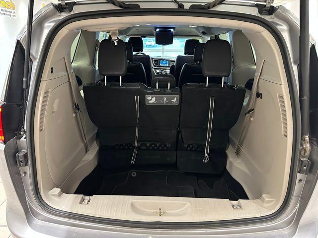 used 2019 Chrysler Pacifica car, priced at $11,000