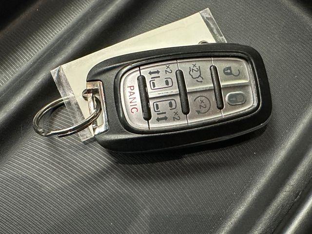 used 2019 Chrysler Pacifica car, priced at $11,000