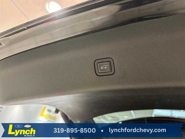 used 2023 Buick Enclave car, priced at $32,000