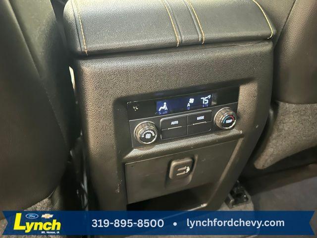 used 2020 Chevrolet Traverse car, priced at $18,000