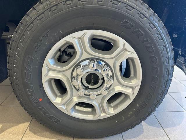 new 2025 Ford F-250 car, priced at $60,044