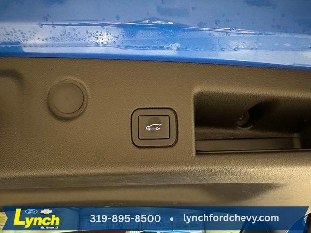 used 2024 Chevrolet Equinox car, priced at $26,000