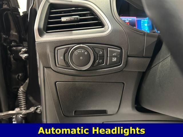 used 2023 Ford Edge car, priced at $29,500