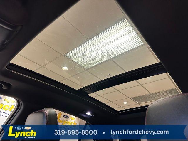 used 2024 Chevrolet Equinox car, priced at $30,000