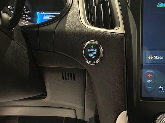 used 2024 Ford Edge car, priced at $30,000