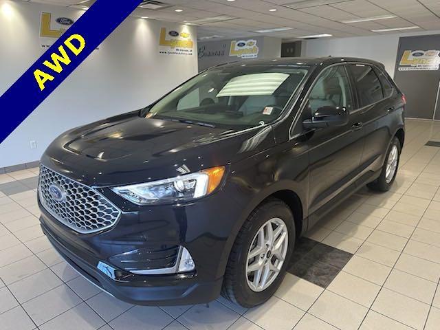 used 2024 Ford Edge car, priced at $33,000