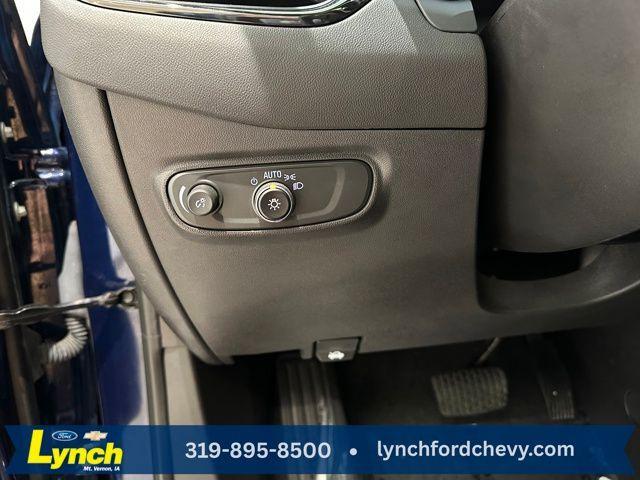 used 2023 Chevrolet Equinox car, priced at $27,000