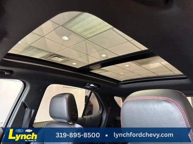 used 2023 Chevrolet Equinox car, priced at $27,000