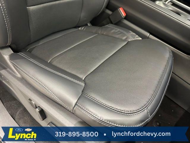 new 2025 Ford Expedition car, priced at $78,911