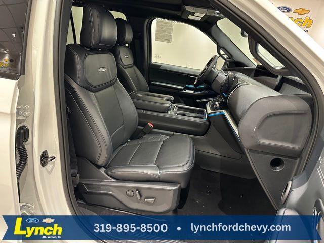 new 2025 Ford Expedition car, priced at $78,911