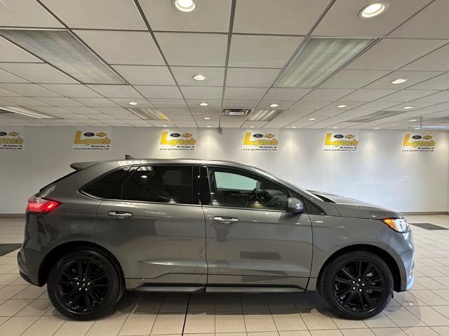 used 2022 Ford Edge car, priced at $31,500