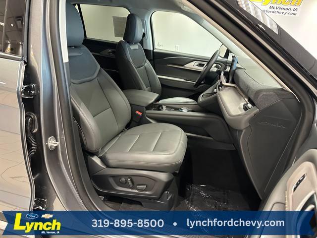 new 2025 Ford Explorer car, priced at $45,300