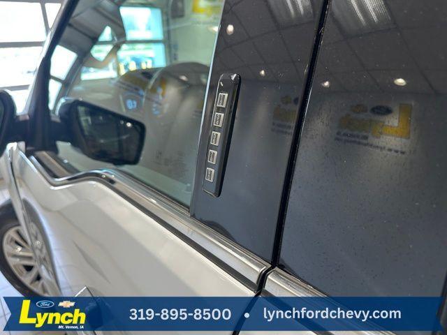 used 2022 Ford F-150 car, priced at $44,000