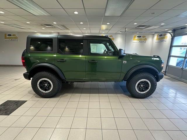 new 2024 Ford Bronco car, priced at $53,611