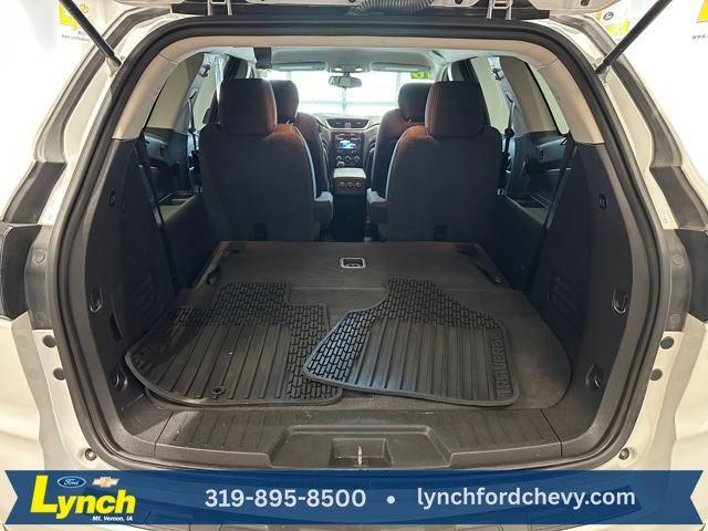 used 2016 Chevrolet Traverse car, priced at $10,000