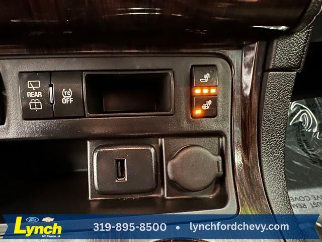 used 2016 Chevrolet Traverse car, priced at $10,000