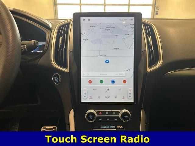 used 2024 Ford Edge car, priced at $36,000