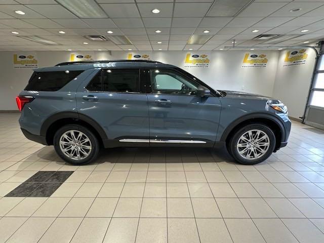 new 2025 Ford Explorer car, priced at $47,754