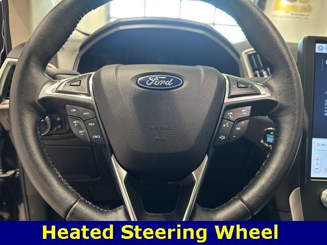 used 2022 Ford Edge car, priced at $30,000