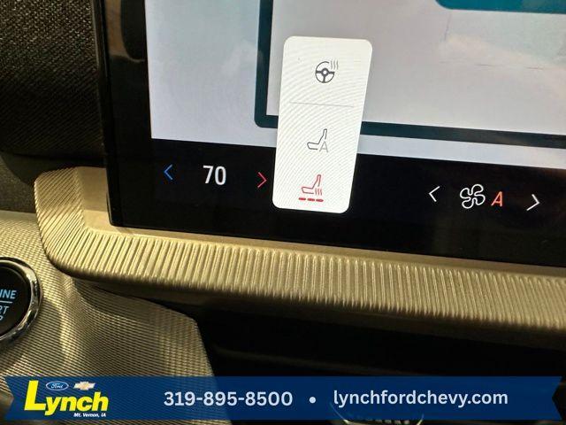 new 2025 Ford Explorer car, priced at $47,272