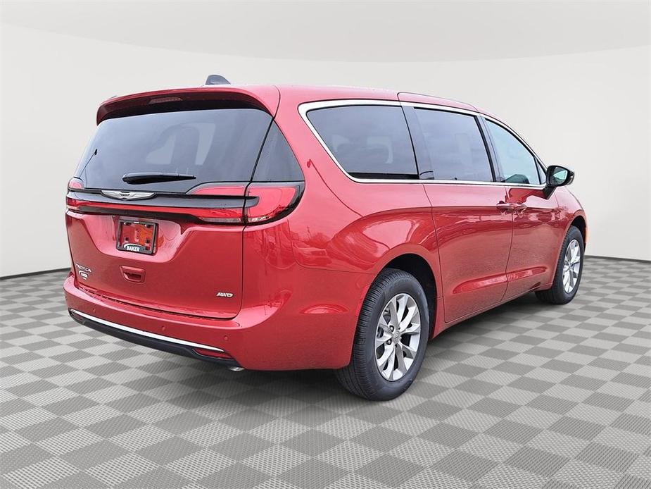 new 2025 Chrysler Pacifica car, priced at $45,635