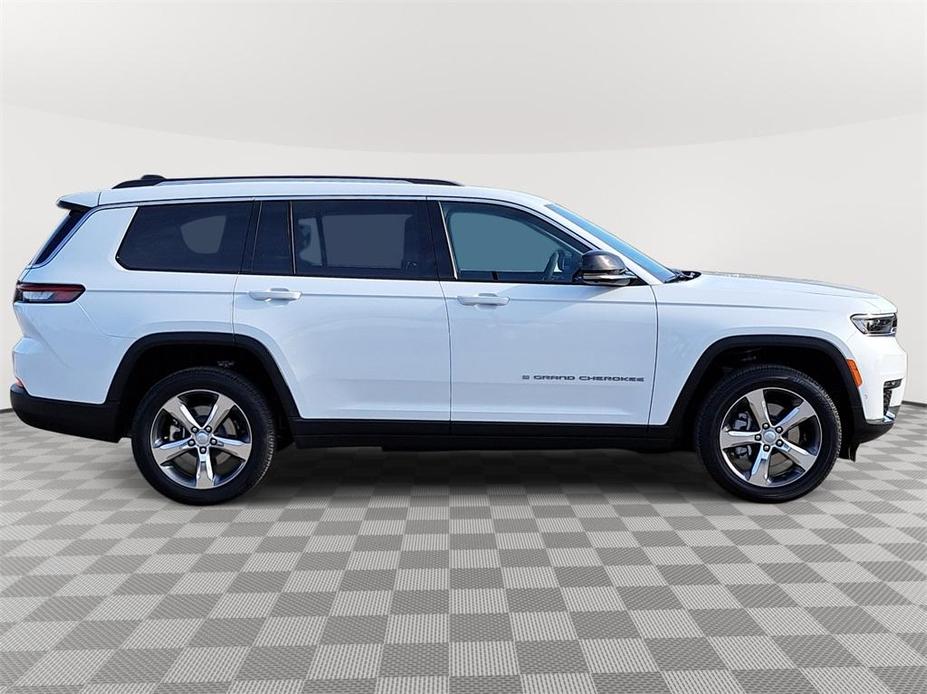 new 2024 Jeep Grand Cherokee L car, priced at $51,563