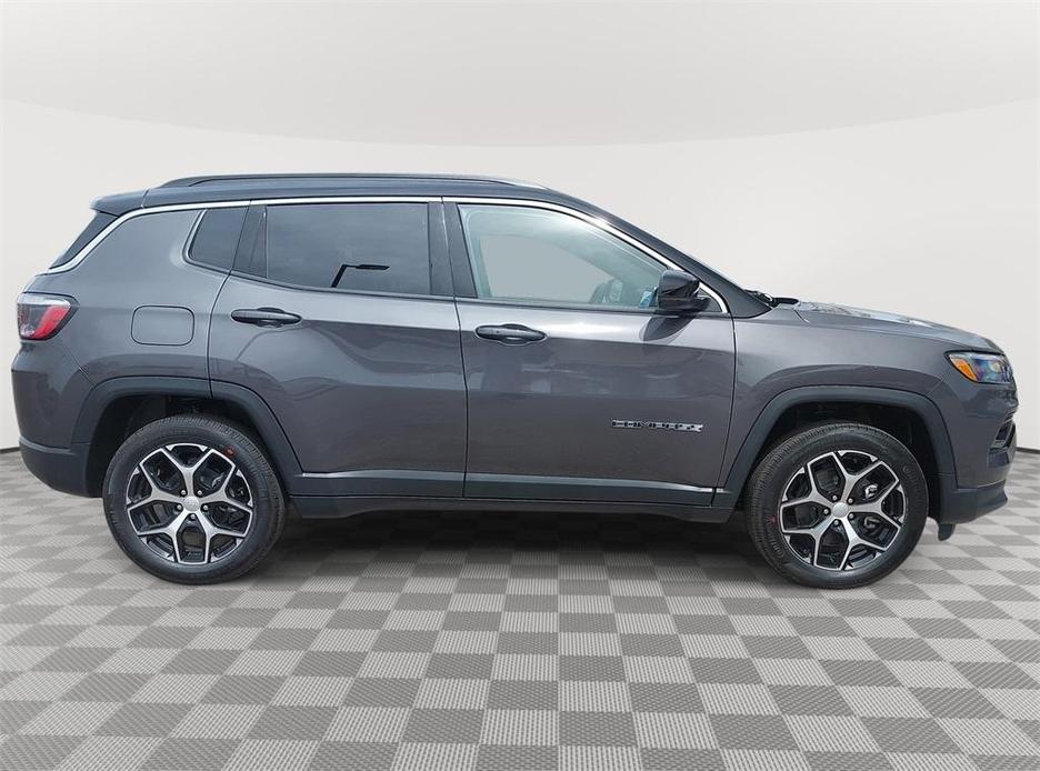 new 2024 Jeep Compass car, priced at $31,310