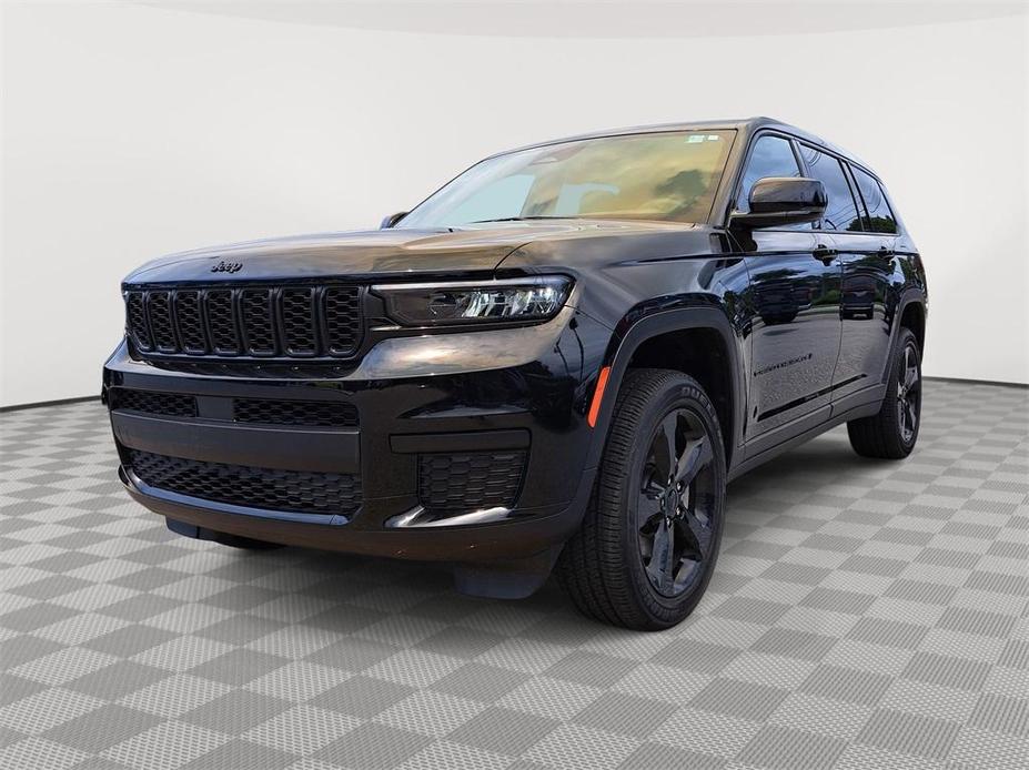 new 2024 Jeep Grand Cherokee L car, priced at $46,323