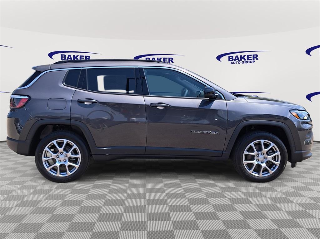 new 2024 Jeep Compass car, priced at $28,727