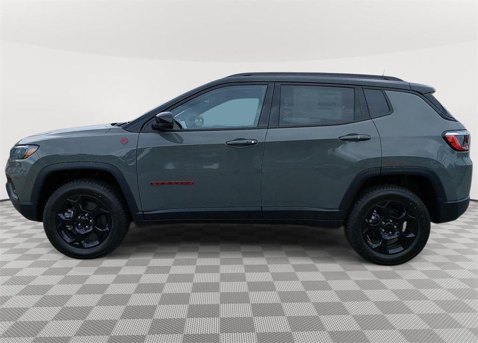 new 2023 Jeep Compass car, priced at $32,999